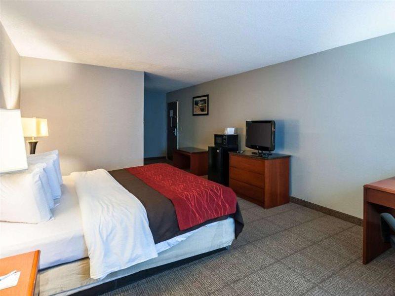 Quality Inn Solomons - Beacon Marina ภายนอก รูปภาพ
