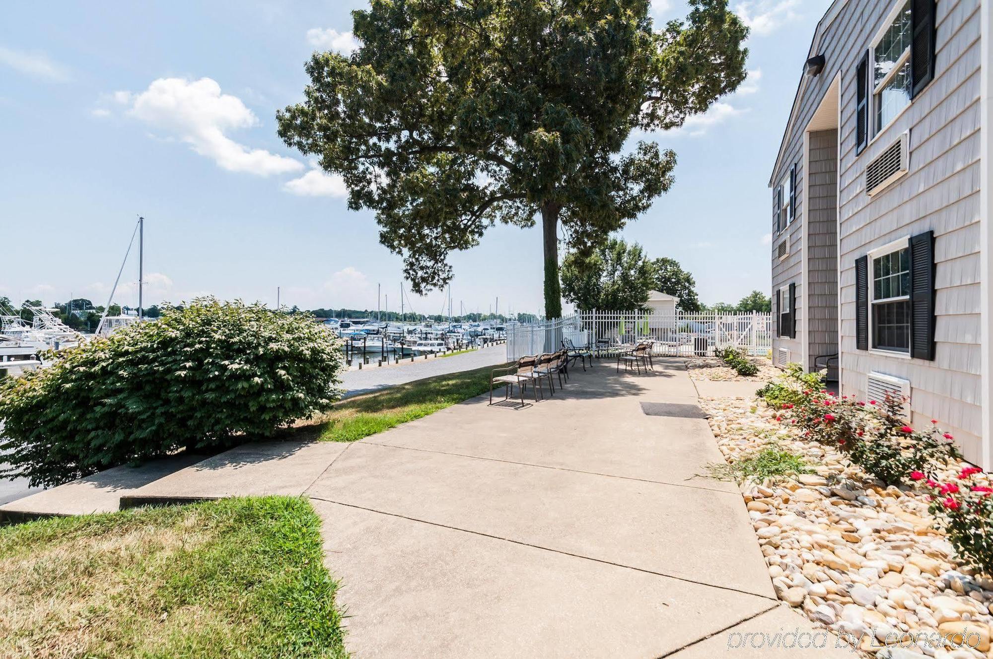Quality Inn Solomons - Beacon Marina ภายนอก รูปภาพ